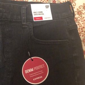 NWT Express black jeans ✨